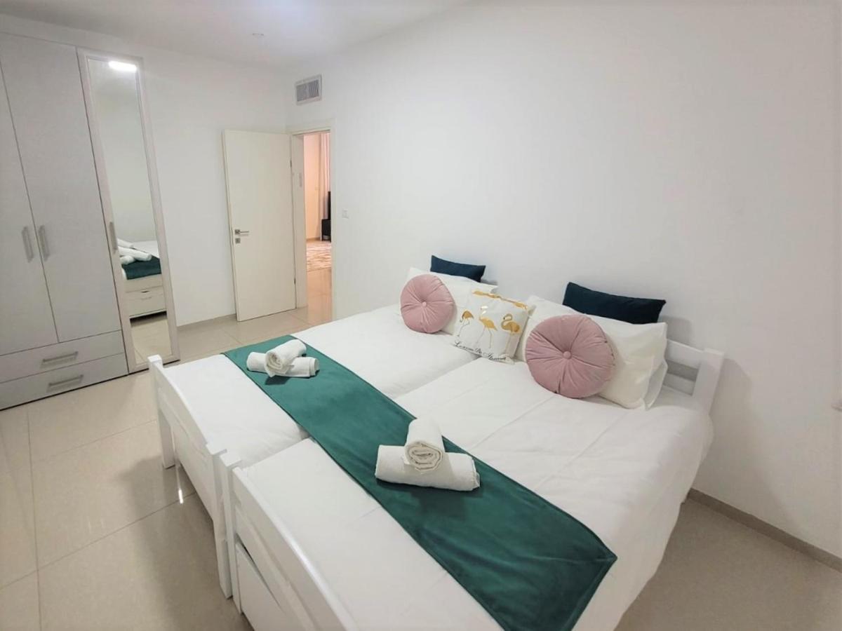 טבריה Yalarent Ariston Apartment & Penthouse מראה חיצוני תמונה